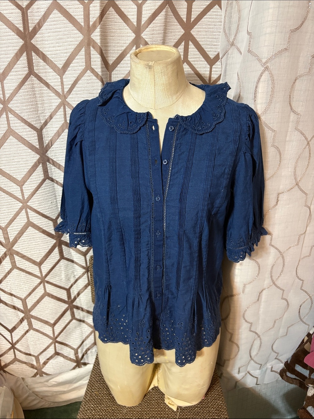 GAP Navy Eyelet Button-Front Blouse with Scalloped Collar